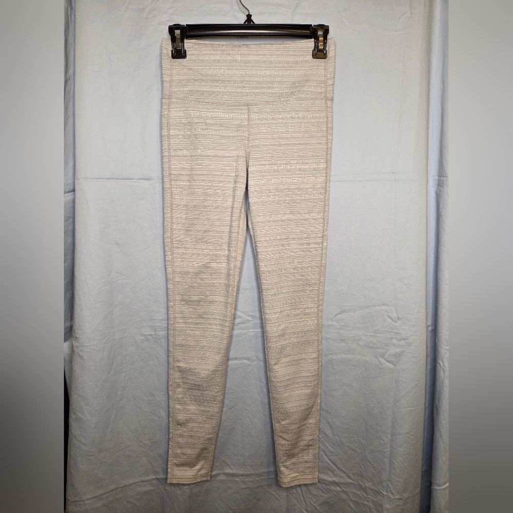 G243. Athleta High Rise Jacquard Chaturanga Tight in Gray/White - Size S